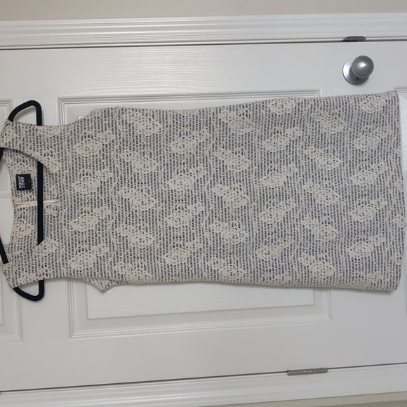 Point Zero White Lace Sleeveless fitted Bodycon Dress Small - Picture 1 of 4